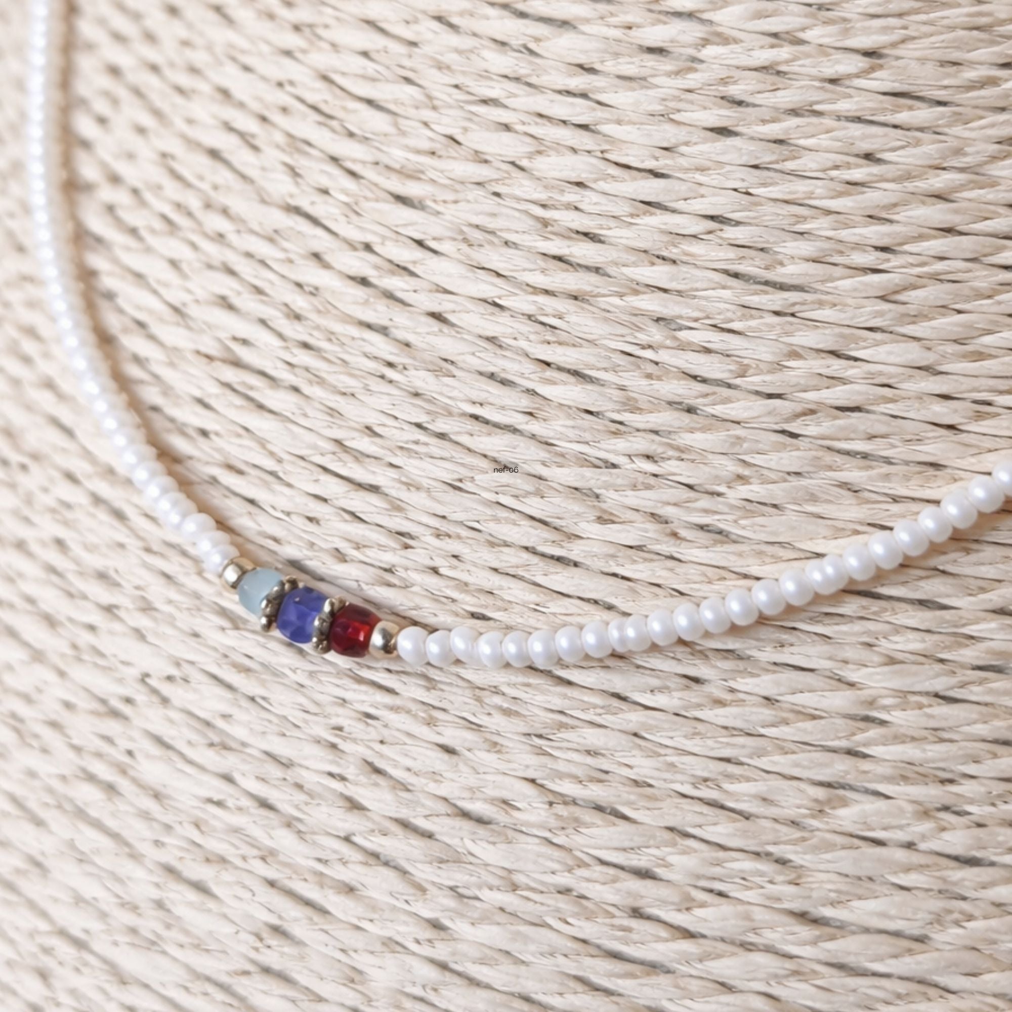 Collar nepalí de gemas extrafinas - Perla y cuentas talladas